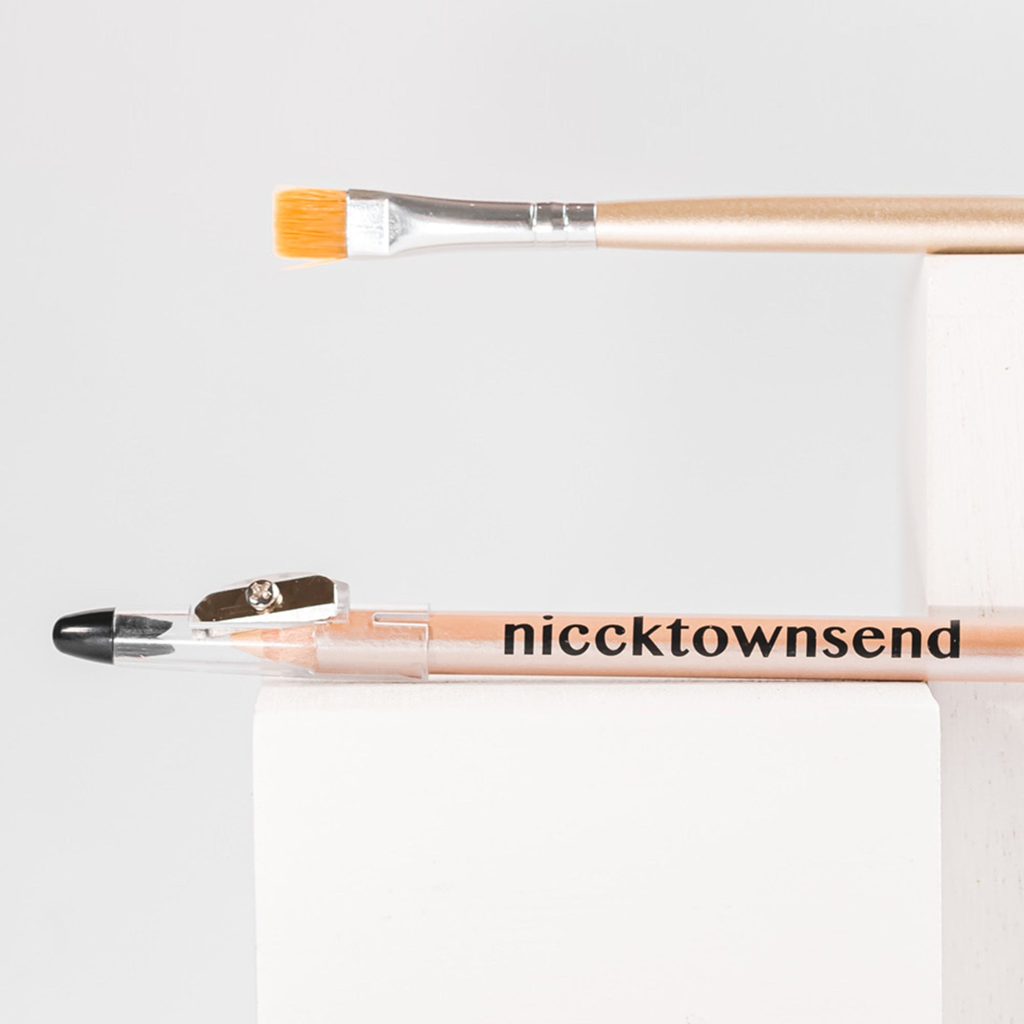 Hellobrow Kit - niccktownsend