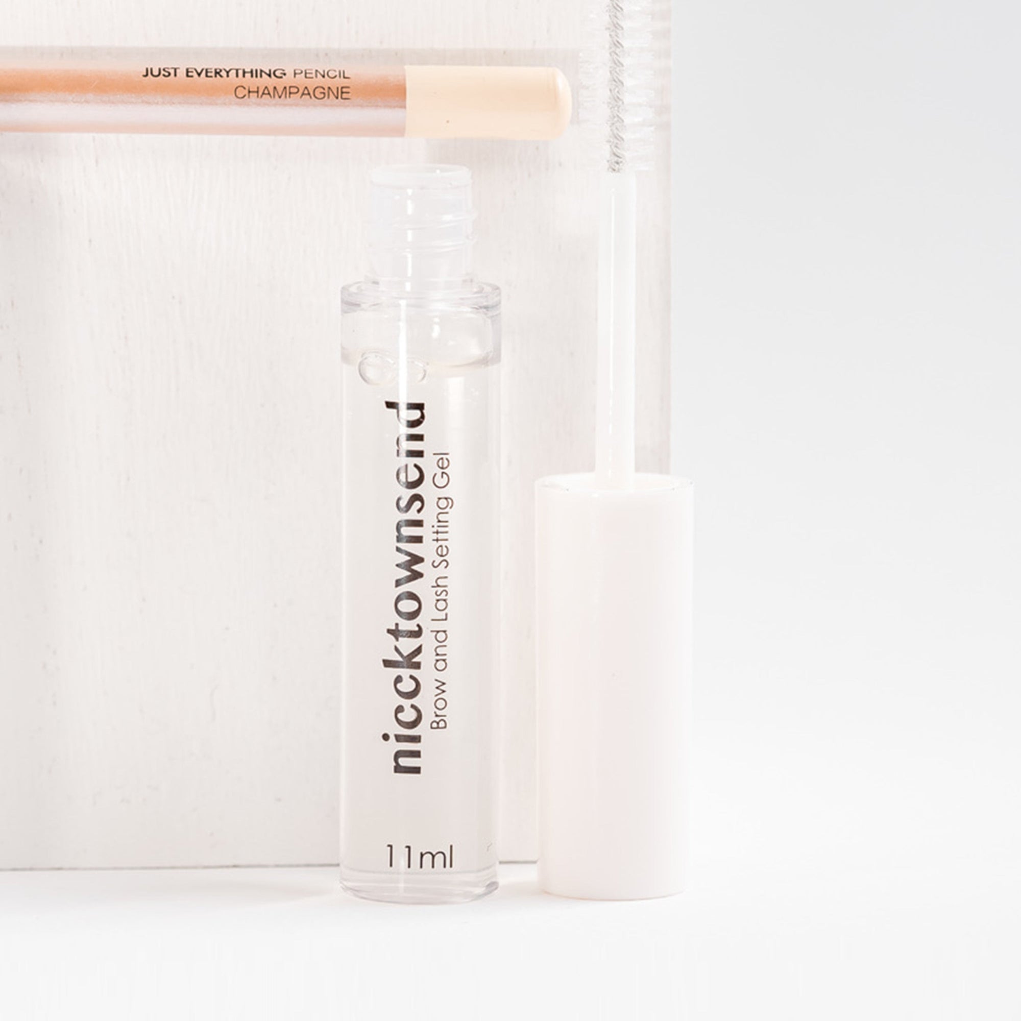 Hellobrow Kit - niccktownsend